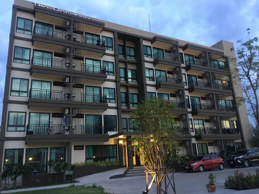 The Residence Thepkanjana Ban Khlong Krathum Baen Exterior photo