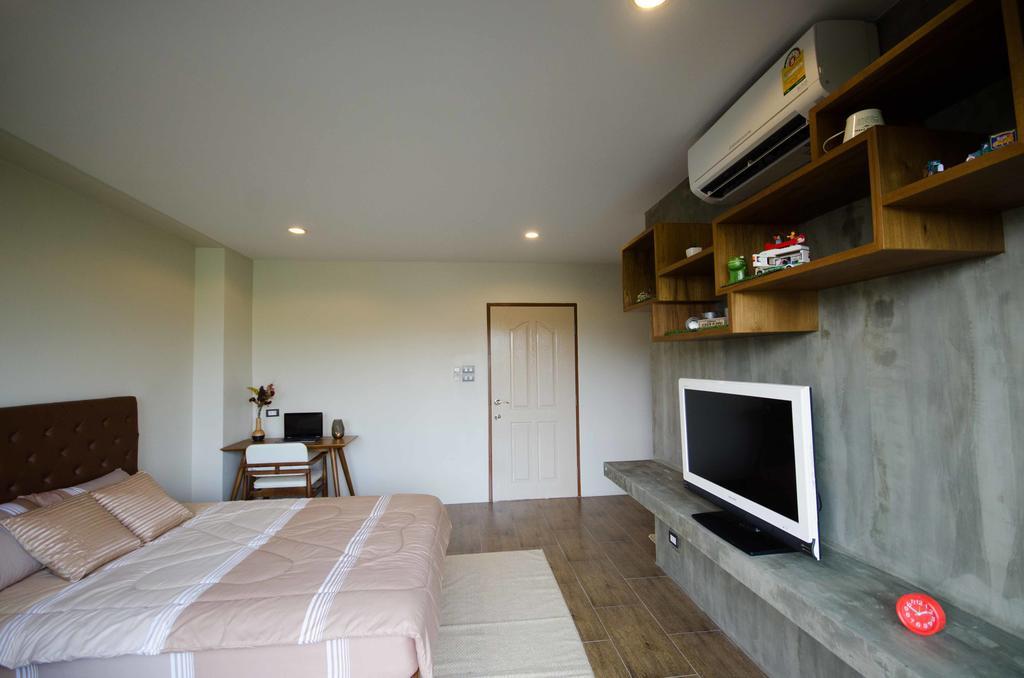 The Residence Thepkanjana Ban Khlong Krathum Baen Exterior photo