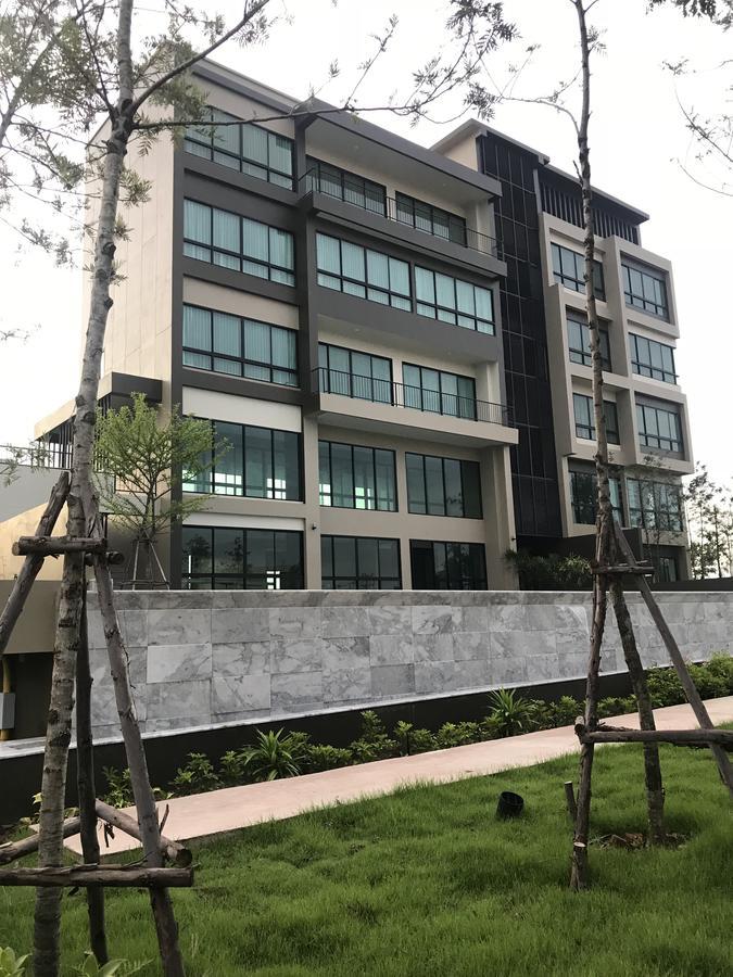 The Residence Thepkanjana Ban Khlong Krathum Baen Exterior photo
