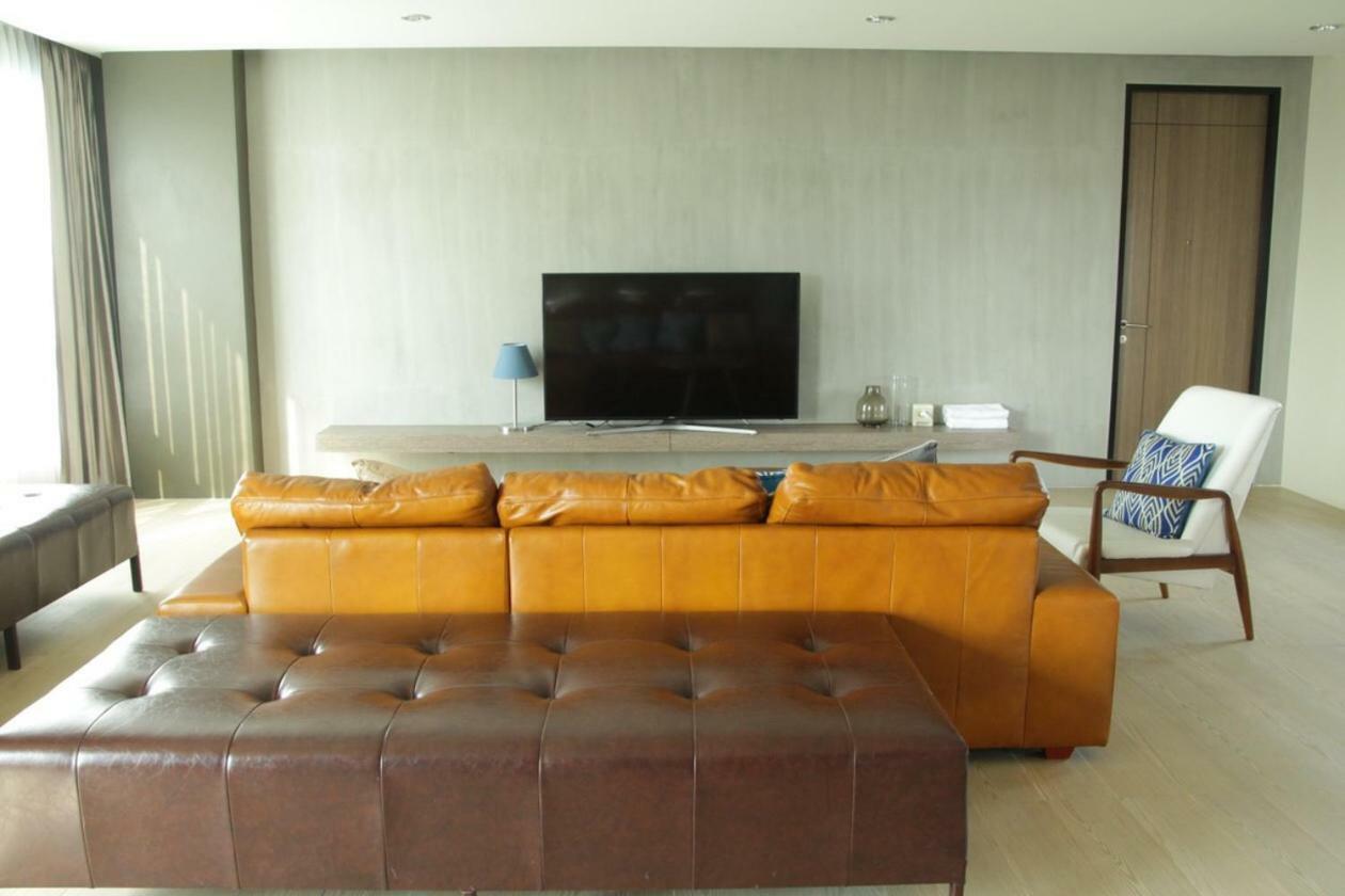 The Residence Thepkanjana Ban Khlong Krathum Baen Exterior photo